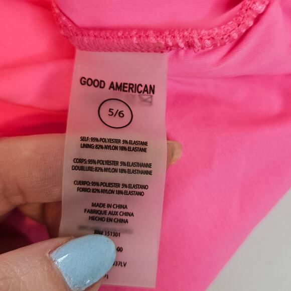 Good American Always Fits Hot Shoulder One Piece Swimsuit Bright Pink Plus 2x 3x - Picture 5 of 8